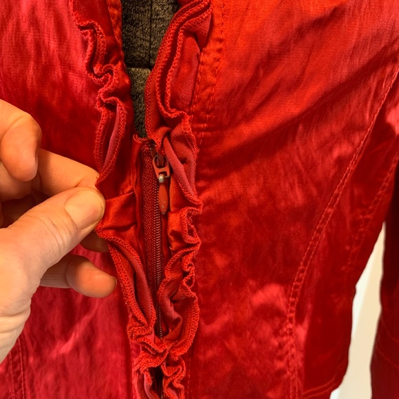 Red statement blazer - Picture 3 of 8